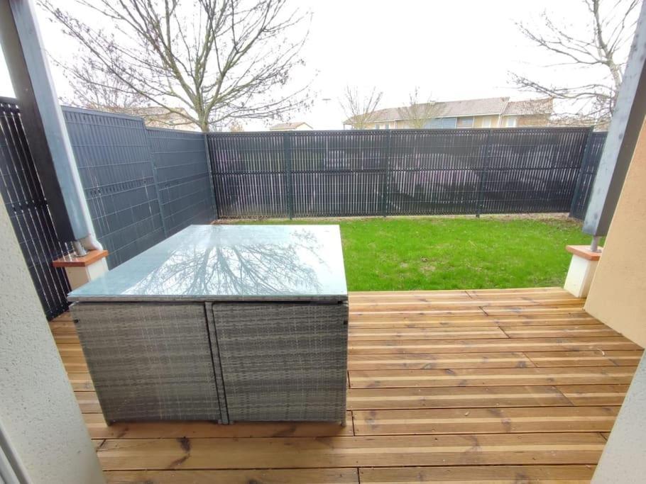 Apartament T2 Avec Jardin Proche Aeroport, Airbus, Meet Daux Zewnętrze zdjęcie