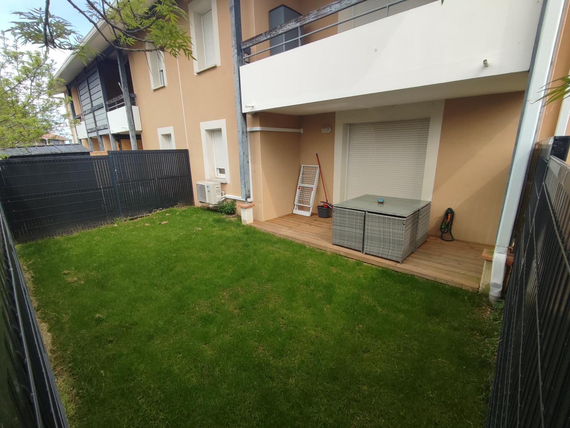 Apartament T2 Avec Jardin Proche Aeroport, Airbus, Meet Daux Zewnętrze zdjęcie